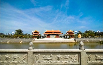 Thiền Viện Trúc Lâm – Điểm nhấn du lịch văn hóa tâm linh của Hậu Giang