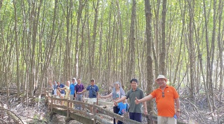 Tour du lịch Miền Tây 9 ngày 8 đêm – Khám phá vùng đất Chín Rồng