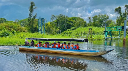 Tour Miền Tây mùa nước nổi 2 ngày 1 đêm: Làng Nổi Tân Lập – Đồng Sen – Tràm Chim