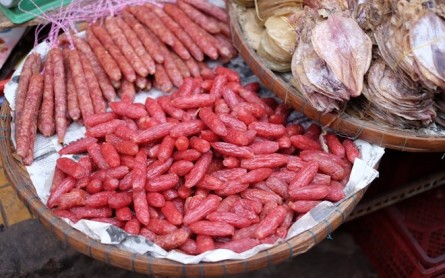 Kinh nghiệm mua sắm, ăn uống tại Chợ Châu Đốc