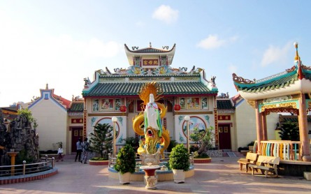 Chiêm bái Chùa Bà Địa Mẫu Cung – Bạc Liêu