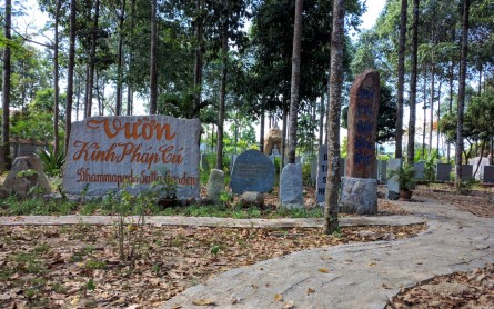 Chùa Phước Hậu – Ngôi chùa có vườn kinh bằng đá độc đáo ở Vĩnh Long