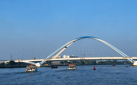 Cho thuê du thuyền 2 thân Cần Thơ uy tín