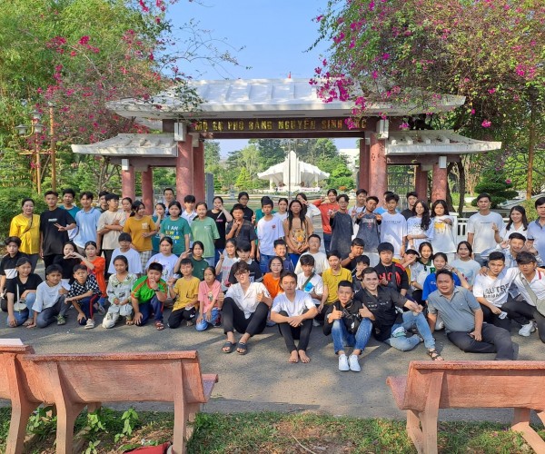 Tourdongthaptucantho02