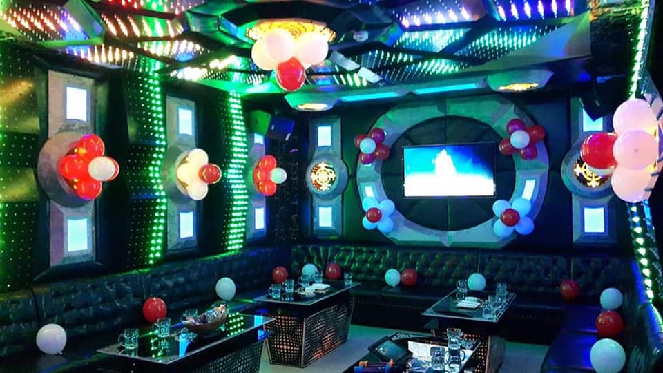 Cách tổ chức sinh nhật ở quán karaoke  GO Party