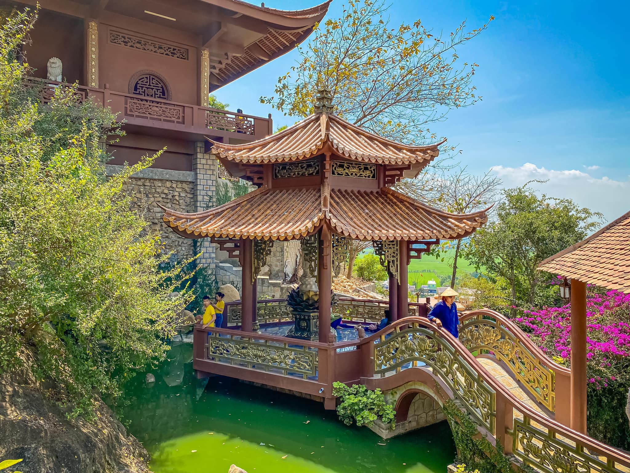 Vãn cảnh Chùa Hang (Phước Điền Tự) - Ngôi chùa tuyệt đẹp ở An Giang