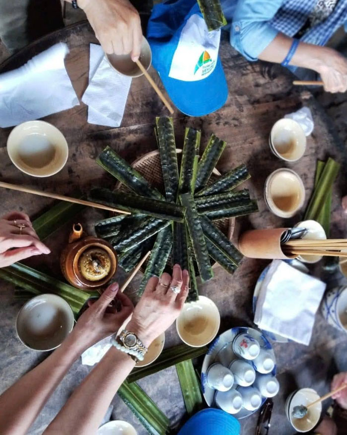 Món bánh lá hấp dẫn