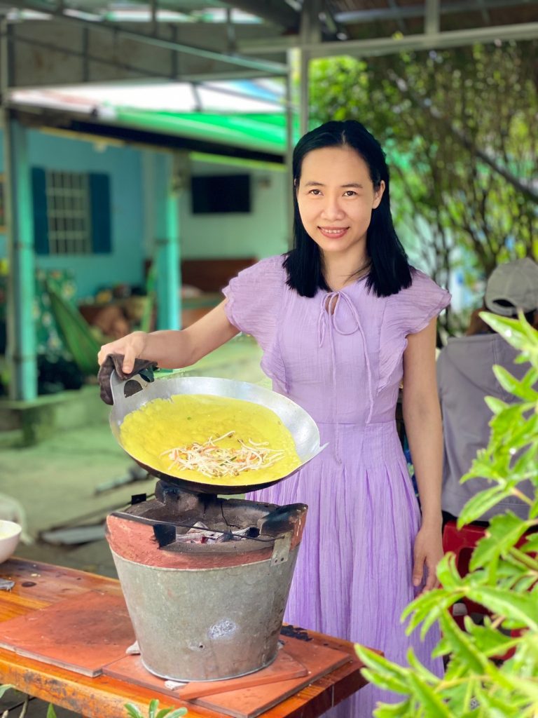 Trải nghiệm làm bánh dân gian