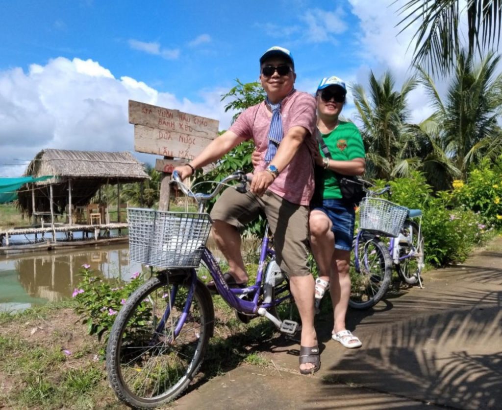 Đạp xe khám phá Cồn Chim