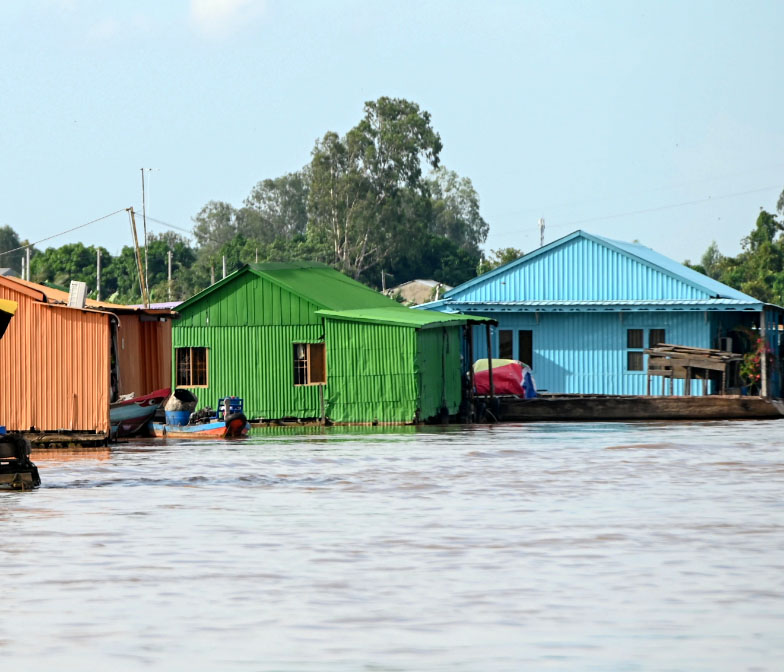 Làng Bè Nổi Sắc Màu Châu Đốc