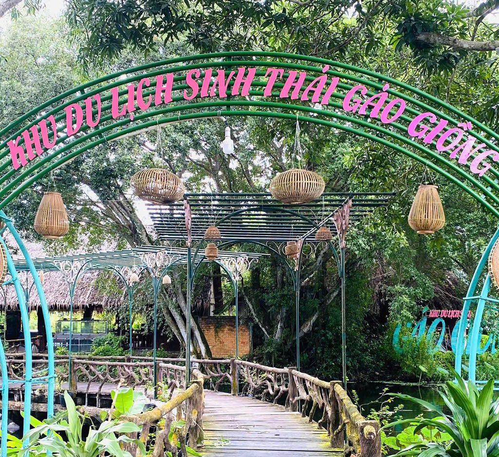 Khu du lịch sinh thái Gáo Giồng