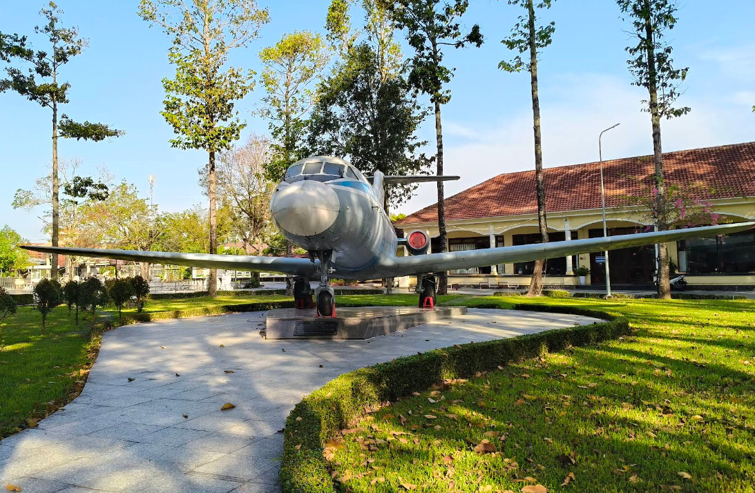 Khu lưu niệm Chủ tịch Tôn Đức Thắng