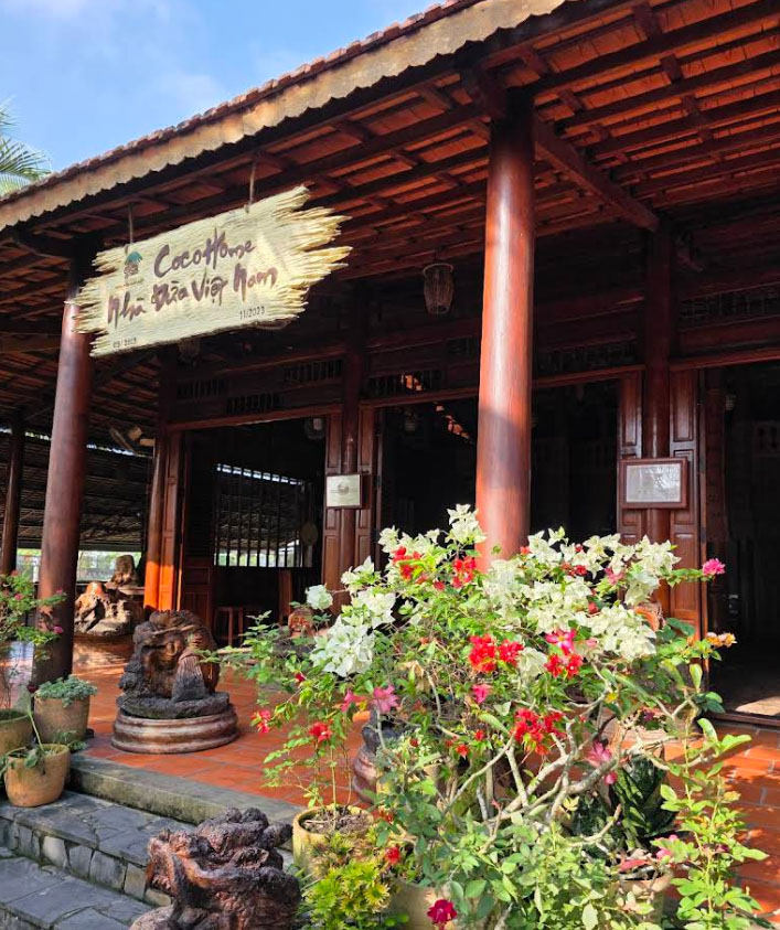 Ngôi nhà dừa trên Cù Lao An Bình